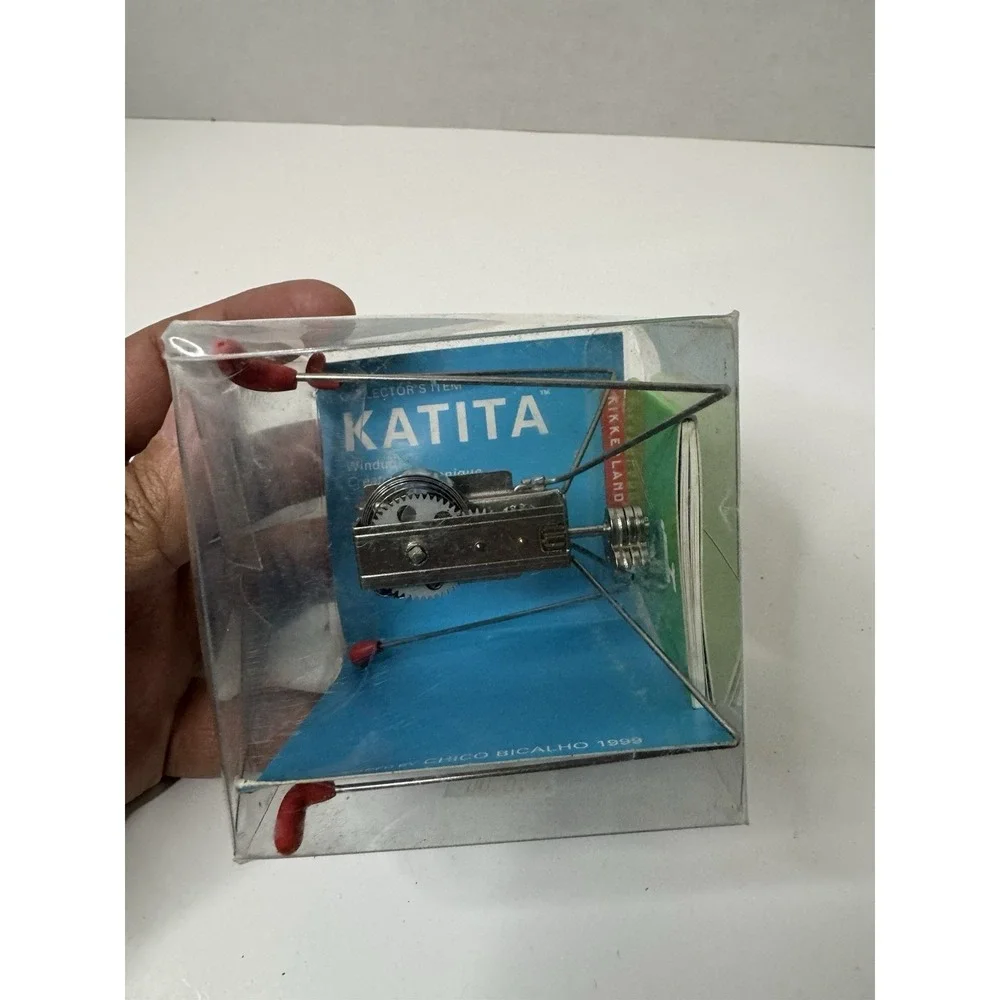 Kikkerland Katita Wind-Up toy, designed by Chico Bicalho in 1999.